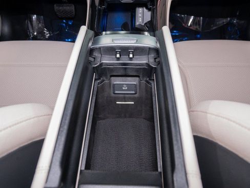 New 2026 Mercedes-Benz GLC 300 image 22