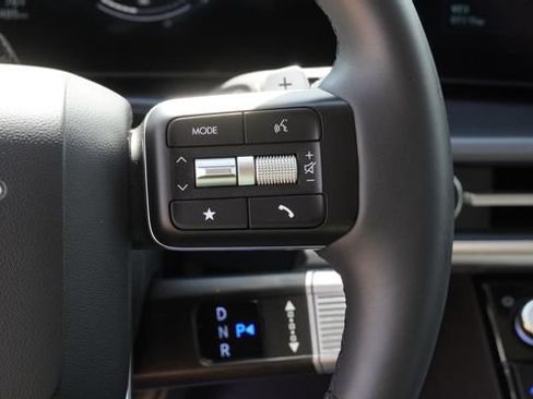 Used 2026 Hyundai Santa Fe SEL FWD image 27
