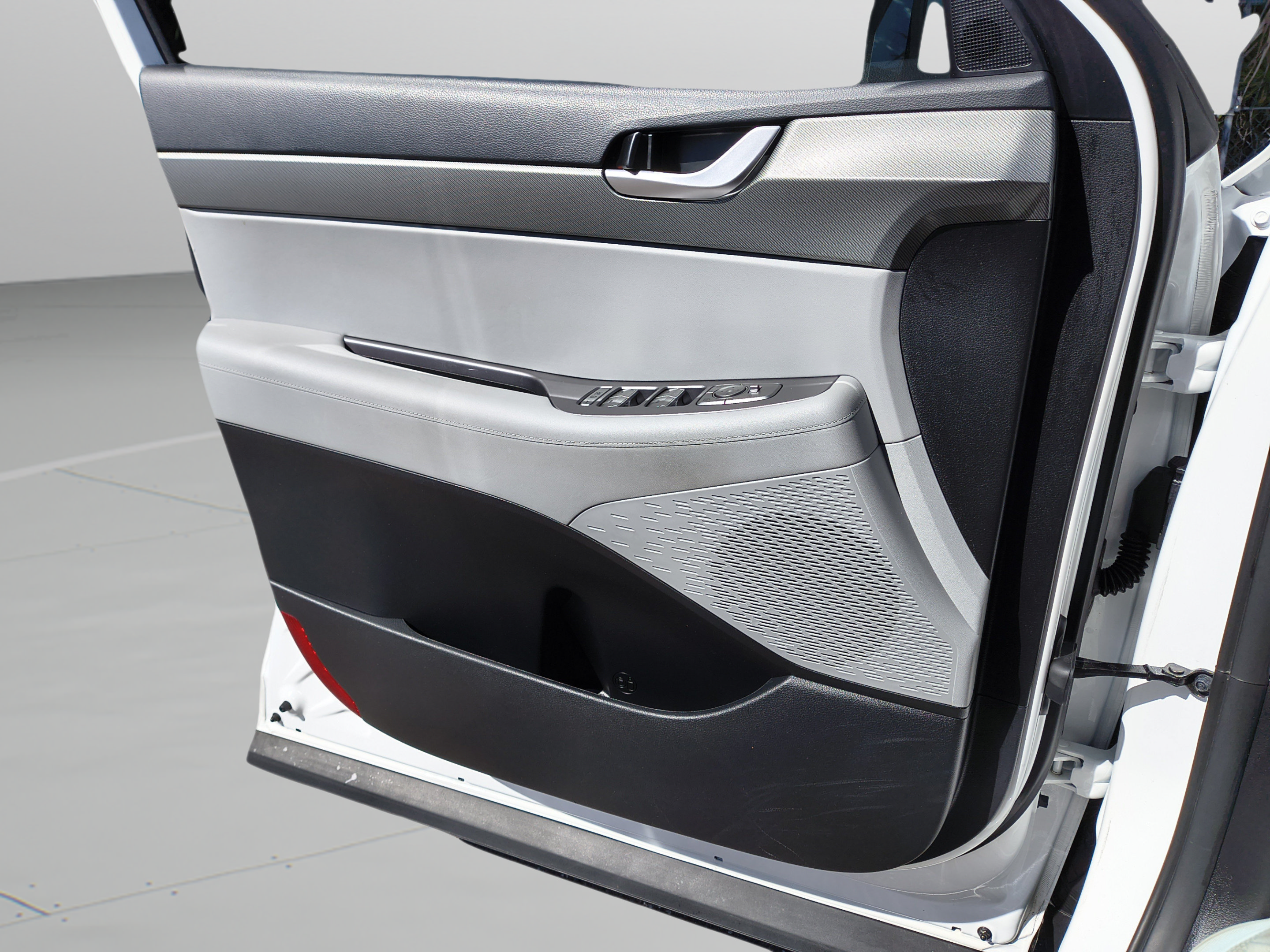 Used 2024 Hyundai Palisade SEL FWD image 17