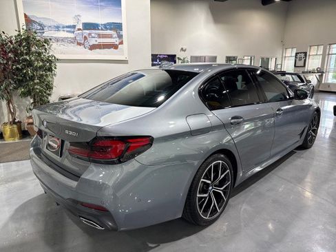 Used 2021 BMW 530i RWD image 34