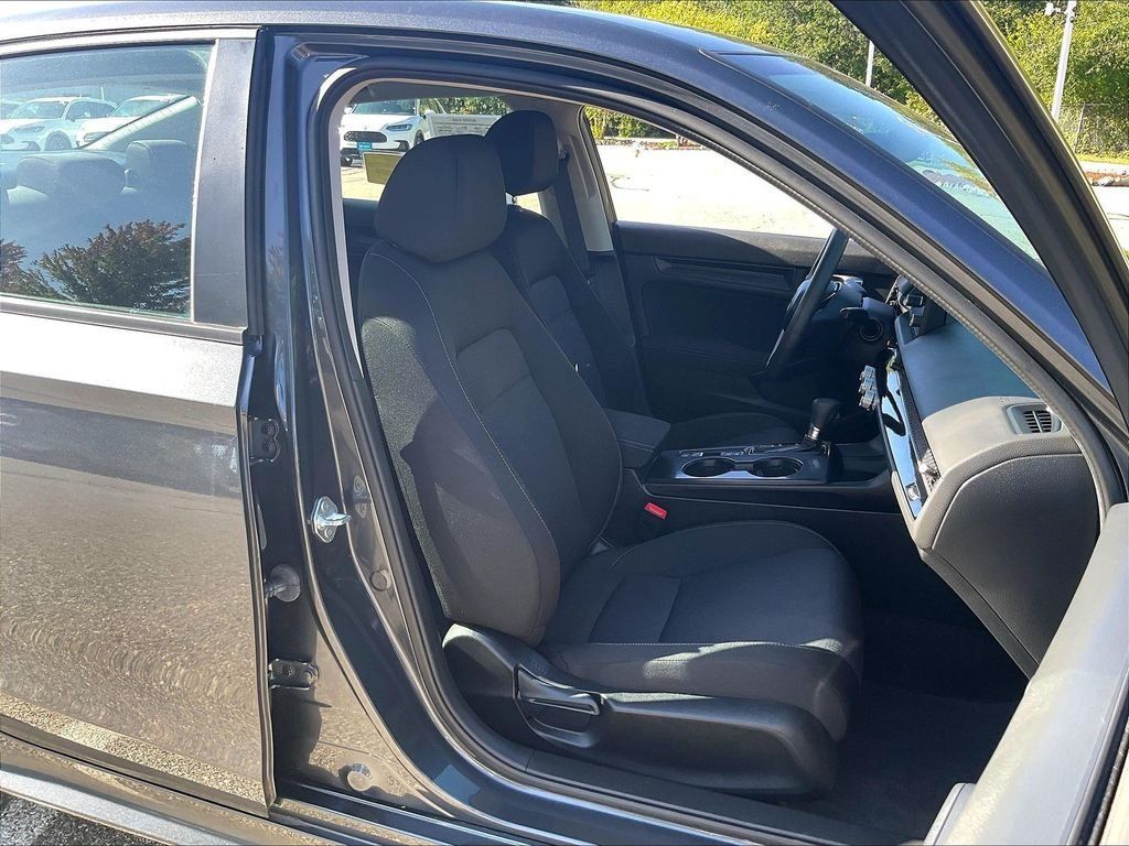 Used 2023 Honda Civic LX image 11