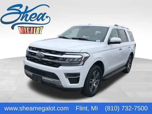 Used 2024 Ford Expedition Limited image 1