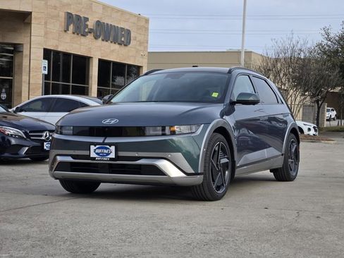 Certified 2026 Hyundai Ioniq 5 Limited image 2