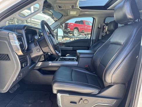 Used 2024 Ford F350 Lariat w/ Lariat Ultimate Package image 2