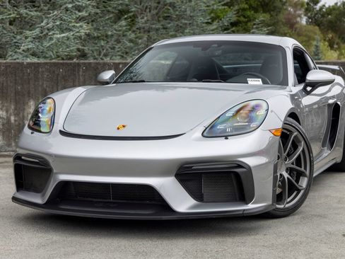 Used 2020 Porsche 718 Cayman GT4 RWD image 7