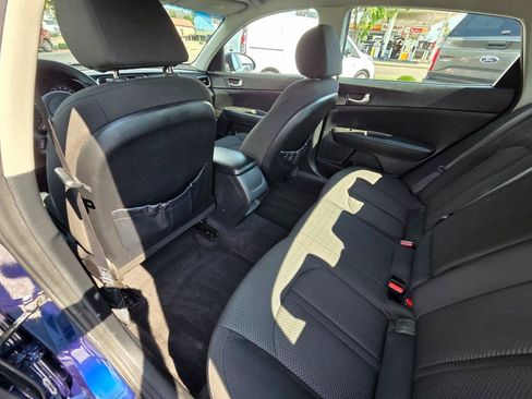 Used 2017 Kia Optima LX FWD image 13