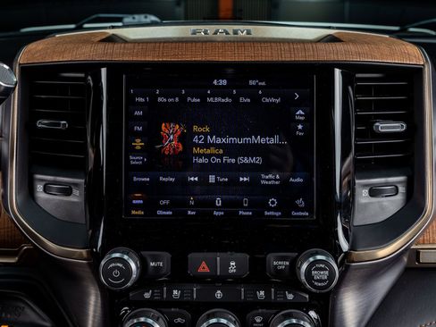 Used 2020 RAM 3500 Limited image 25