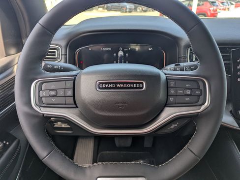 New 2026 Jeep Grand Wagoneer L Limited w/ Premium Group II image 20