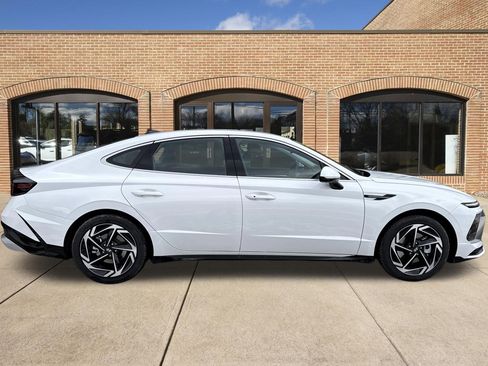 New 2026 Hyundai Sonata SEL image 2