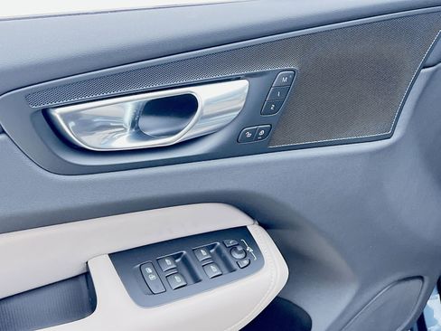 New 2026 Volvo XC60 B5 Plus w/ Protection Package Premier image 15