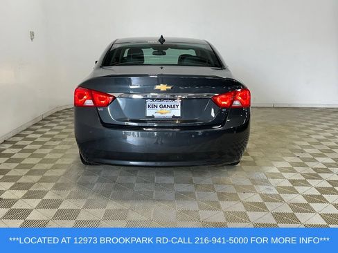 Used 2015 Chevrolet Impala LT w/ Convenience Package FWD image 5
