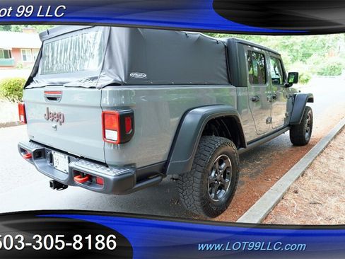 Used 2022 Jeep Gladiator Rubicon w/ Cold Weather Group AWD/4WD image 9