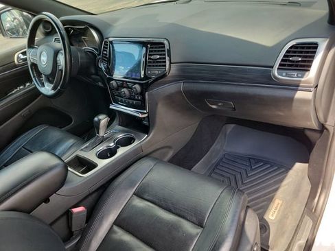 Used 2020 Jeep Grand Cherokee Limited w/ Luxury Group II RWD image 11