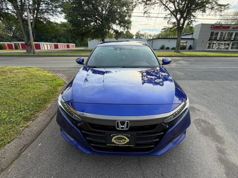 Used 2019 Honda Accord Sport image 8