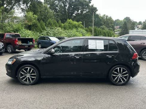 Used 2016 Volkswagen Golf SE FWD image 2