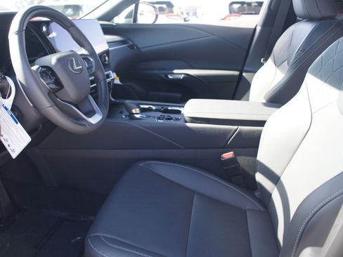 Used 2026 Lexus RX 350h image 15