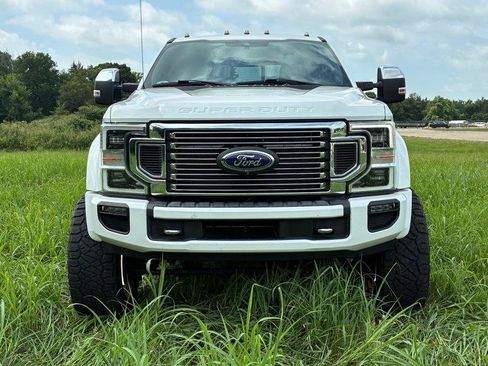Used 2021 Ford F450 Platinum w/ FX4 Off-Road Package AWD/4WD image 2