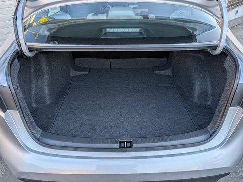 Used 2026 Toyota Corolla LE image 8