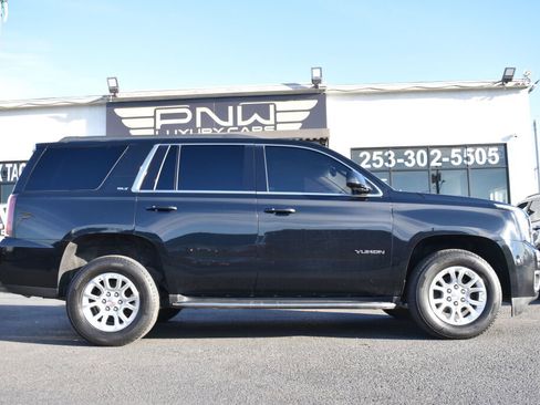 Used 2020 GMC Yukon SLT w/ Open Road Package image 12