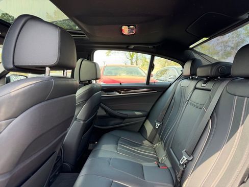 Used 2019 BMW M550i xDrive w/ Premium Package 2 image 23