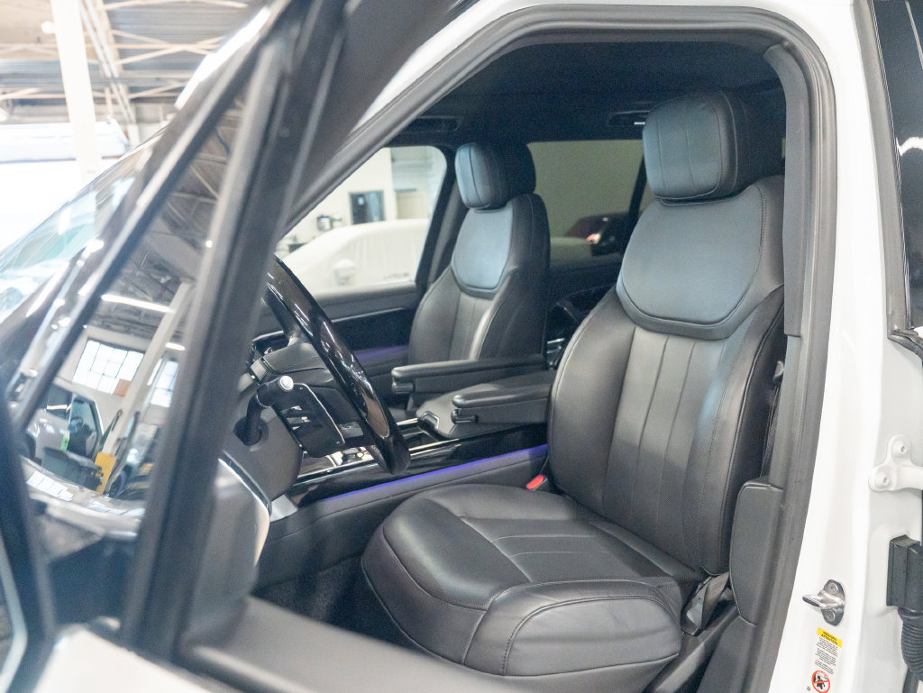 Used 2023 Land Rover Range Rover SE AWD/4WD image 19