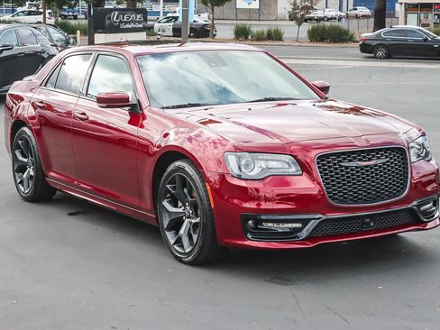 Used 2022 Chrysler 300 S w/ Comfort Group image 5