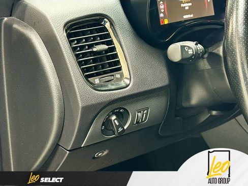 Used 2020 Dodge Durango GT w/ Blacktop Package AWD/4WD image 13