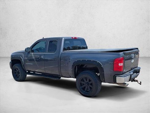 Used 2010 Chevrolet Silverado 1500 LT w/ Power Pack Plus AWD/4WD image 7