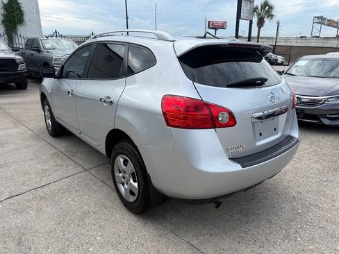 Used 2015 Nissan Rogue S w/ Convenience Package FWD image 4