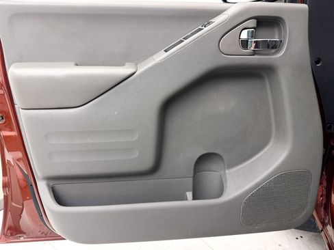 Used 2017 Nissan Frontier SV RWD image 22