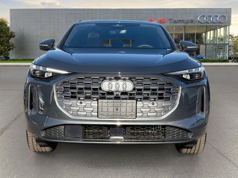 New 2025 Audi Q5 Premium Plus image 8