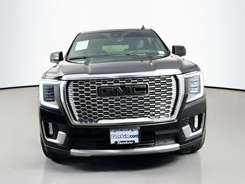 Used 2024 GMC Yukon Denali w/ Denali Reserve Package AWD/4WD image 2