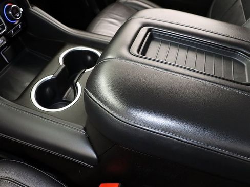 Used 2021 Chevrolet Tahoe LT w/ LT Signature Package image 22