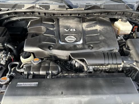 Used 2017 Nissan Armada Platinum image 13