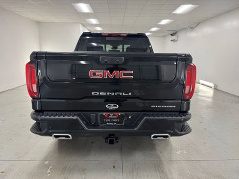 New 2026 GMC Sierra 1500 Denali w/ Denali Reserve Package image 6