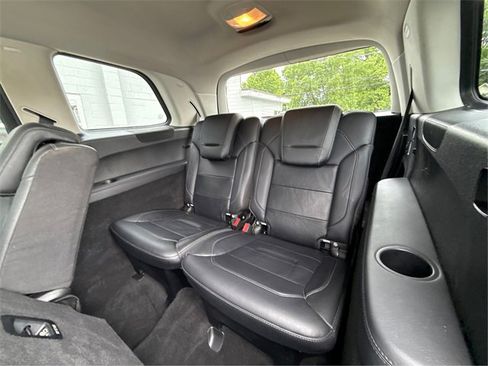 Used 2018 Mercedes-Benz GLS 450 4MATIC image 37