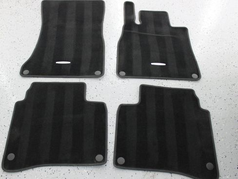 Used 2018 Mercedes-Benz S 560 Sedan image 95