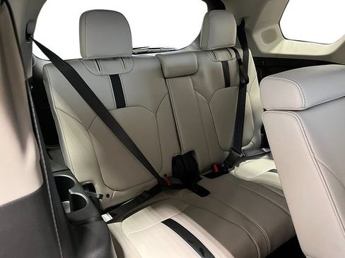 New 2026 Honda Pilot Touring image 27