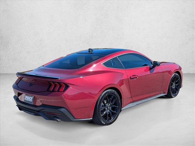 Used 2025 Ford Mustang Coupe RWD image 5