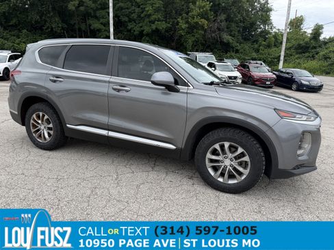 Used 2020 Hyundai Santa Fe SE w/ Cargo Package FWD image 1