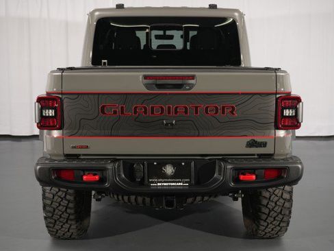 Used 2021 Jeep Gladiator Rubicon AWD/4WD image 19