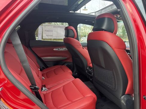 New 2026 Genesis GV70 3.5T Sport Advanced image 33