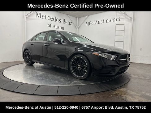 Used 2021 Mercedes-Benz A 220 image 1
