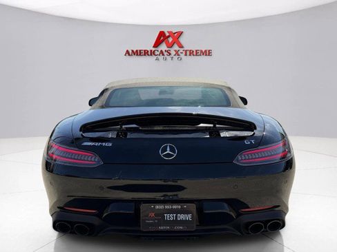 Used 2021 Mercedes-Benz AMG GT Roadster image 4