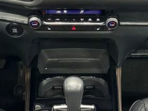 Used 2025 MAZDA CX-30 AWD 2.5 S w/ Premium Package image 17