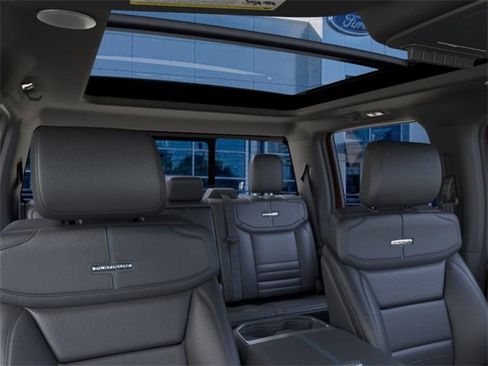 New 2026 Ford F250 Platinum w/ Tremor Off-Road Package image 22