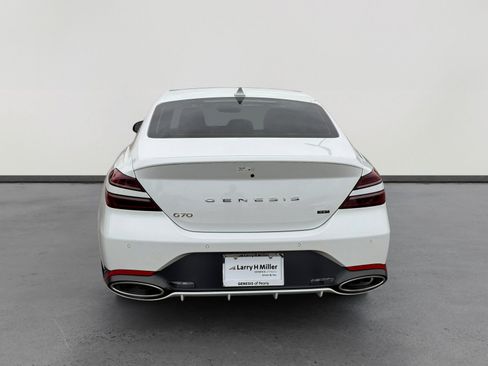 Used 2025 Genesis G70 3.3T Advanced w/ Sport Prestige Package image 4
