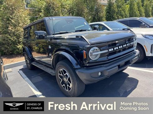 Used 2022 Ford Bronco Outer Banks AWD/4WD image 1