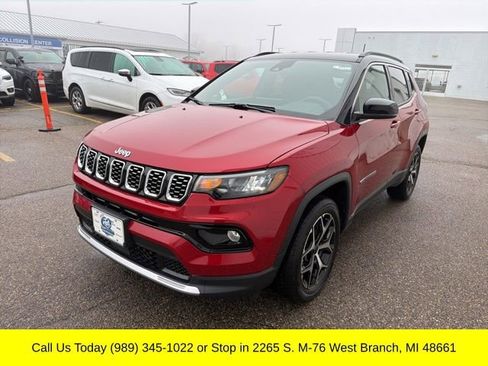 Used 2025 Jeep Compass Limited image 8