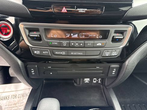Used 2017 Honda Ridgeline Black Edition image 21